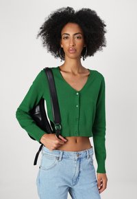 JJXX JXISABELLA COMFY CROPPED CARDIGAN - Casaco de malha - formal garden