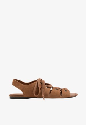 Marks & Spencer, - Sandały