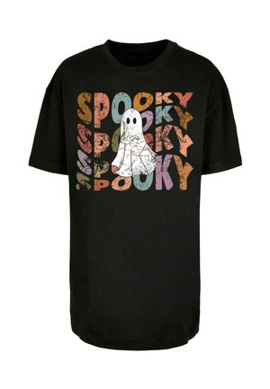 Mustat t-paidat, joissa on värikäs "SPOOKY" -printti erilaisissa tekstuureissa, keskellä valkoinen haamu grafiikka. Lyhyet hihat, rento istuvuus.