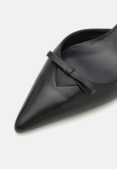 Stuart Weitzman TULLY SLINGBACK - Κλασικές γόβες - black