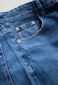 Neselectat, mid blue denim