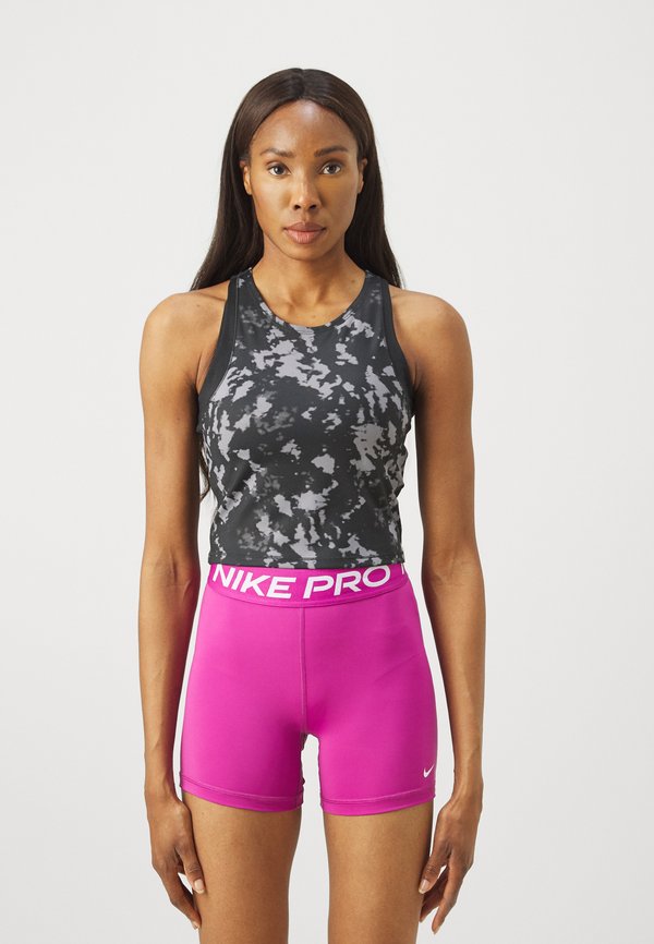 ONE FITTED TANK - Top