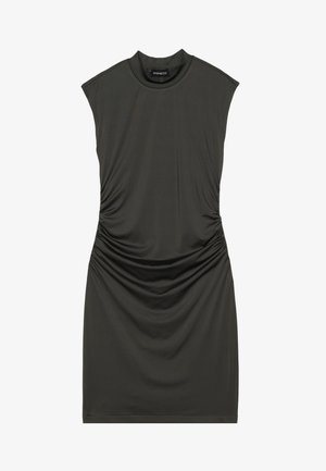 Sötétzöld, ujjatlan ruha, magas nyakkal, oldalán ráncolt anyaggal, sima, rugalmas szövetből készült.