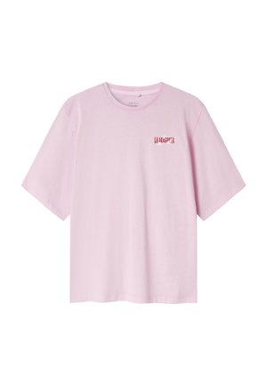 Roze T-shirt met korte mouwen van zachte katoen met een ronde halslijn, voorzien van de tekst "LA BARGA" in het rood aan de bovenlinkerzijde.