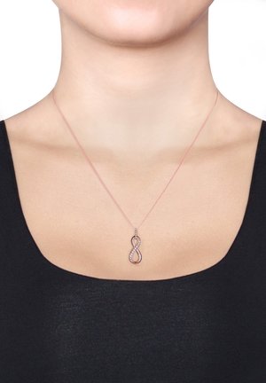 Roze gouden infinity-halsketting met een gedraaide design en heldere cubic zirconia-accenten aan één kant, hangend aan een delicate ketting.