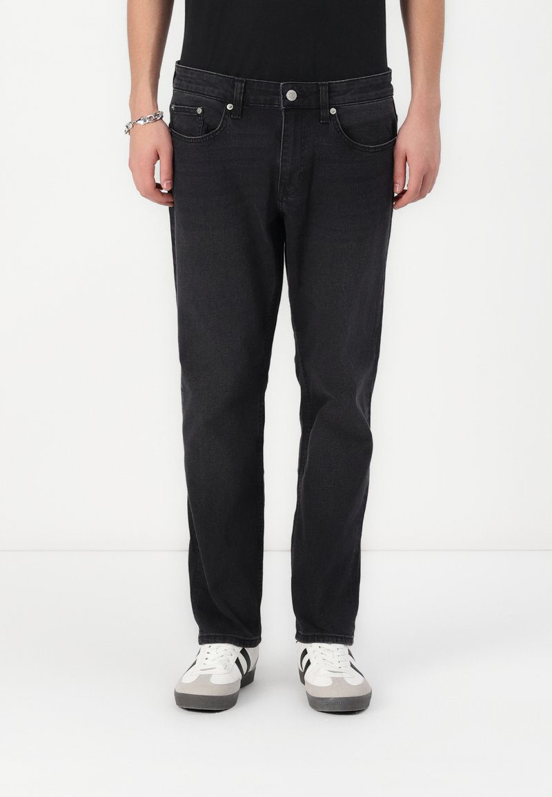 Only & Sons ONSWEFT BOX - Blugi drepți - washed black