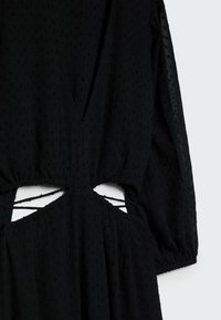 Stradivarius Robe de soirée - black