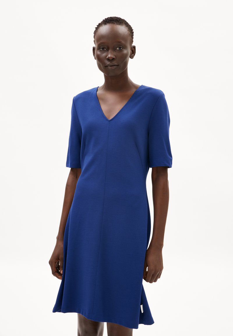 ARMEDANGELS - LESJAA - Jerseykleid - blue noon, Vergrößern