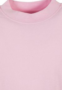 Urban Classics TURTLE EXTENDED SHOULDER - Robe en jersey - girlypink