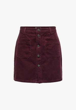 Burgundi spalvos korduroy sijonas su vertikaliomis juostelėmis, turintis priekinę mygtukų uždarymo sistemą, dvi priekinės kišenės ir tiesią siluetą.