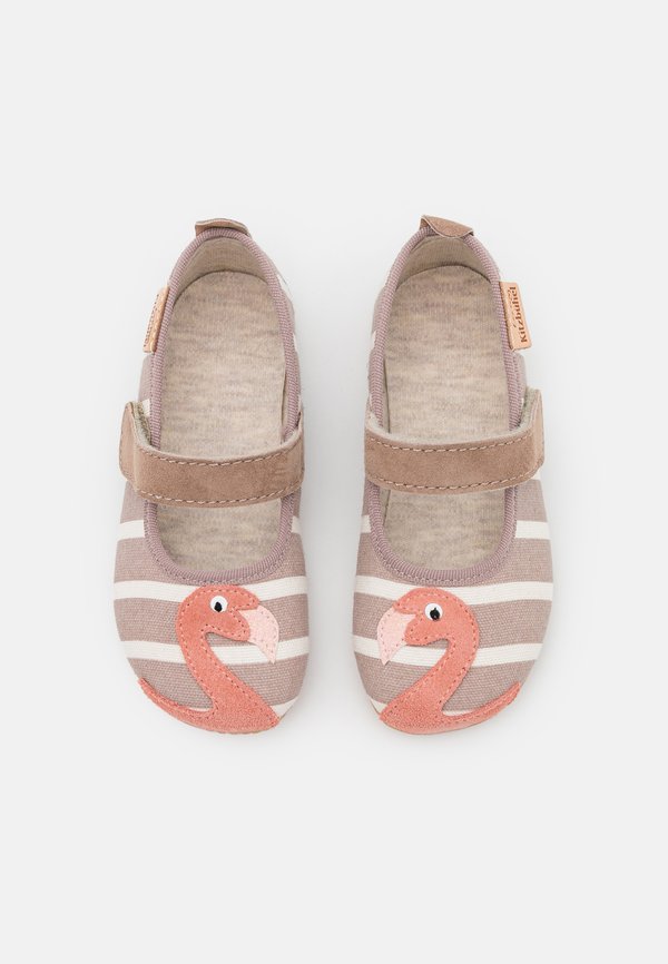 FLAMINGO MIT STREIFENDESIGN - Slippers - cloud