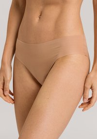 Hanro INVISIBLE - Braguitas - beige