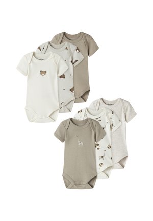 Sechs babybodys mit kurzen Ärmeln in neutralen Farbtönen, einige mit Teddybär- und Elefantenmotiven, angeordnet in zwei überlappenden Reihen auf weißem Hintergrund.