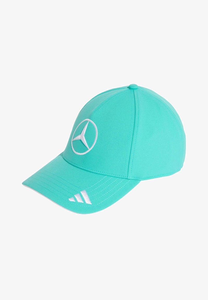 Berretto da baseball turchese in tessuto, con logo Mercedes bianco sulla parte anteriore e cuciture bianche sulla visiera e sul lato.