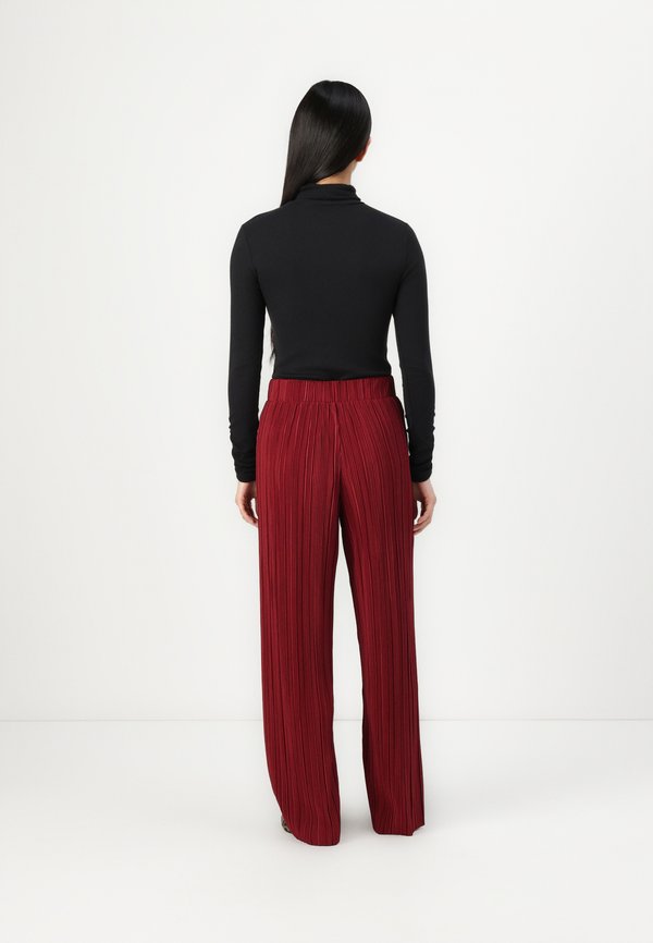 ONLRAVENNA PANT  - Trousers - cabernet4