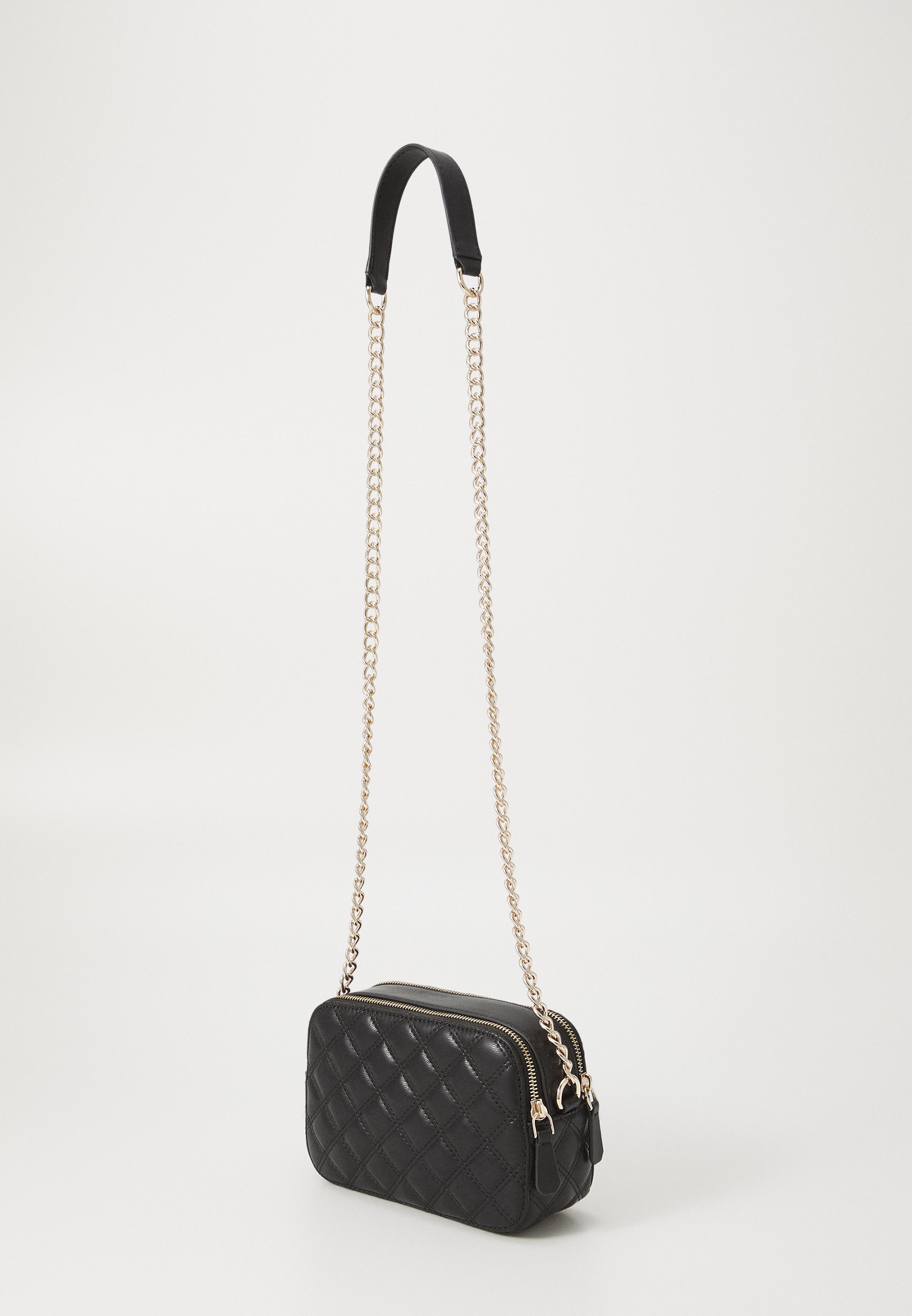 GUESS Giully Camera Bag – Schwarze Umhängetasche Im Gesteppten Design Mit Kette