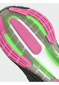 adidas Performance ULTRABOOST LIGHT - Hardloopschoenen voor op de weg - core black   core black   lucid lime
