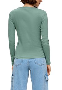 s.Oliver Longsleeve - helles petrol