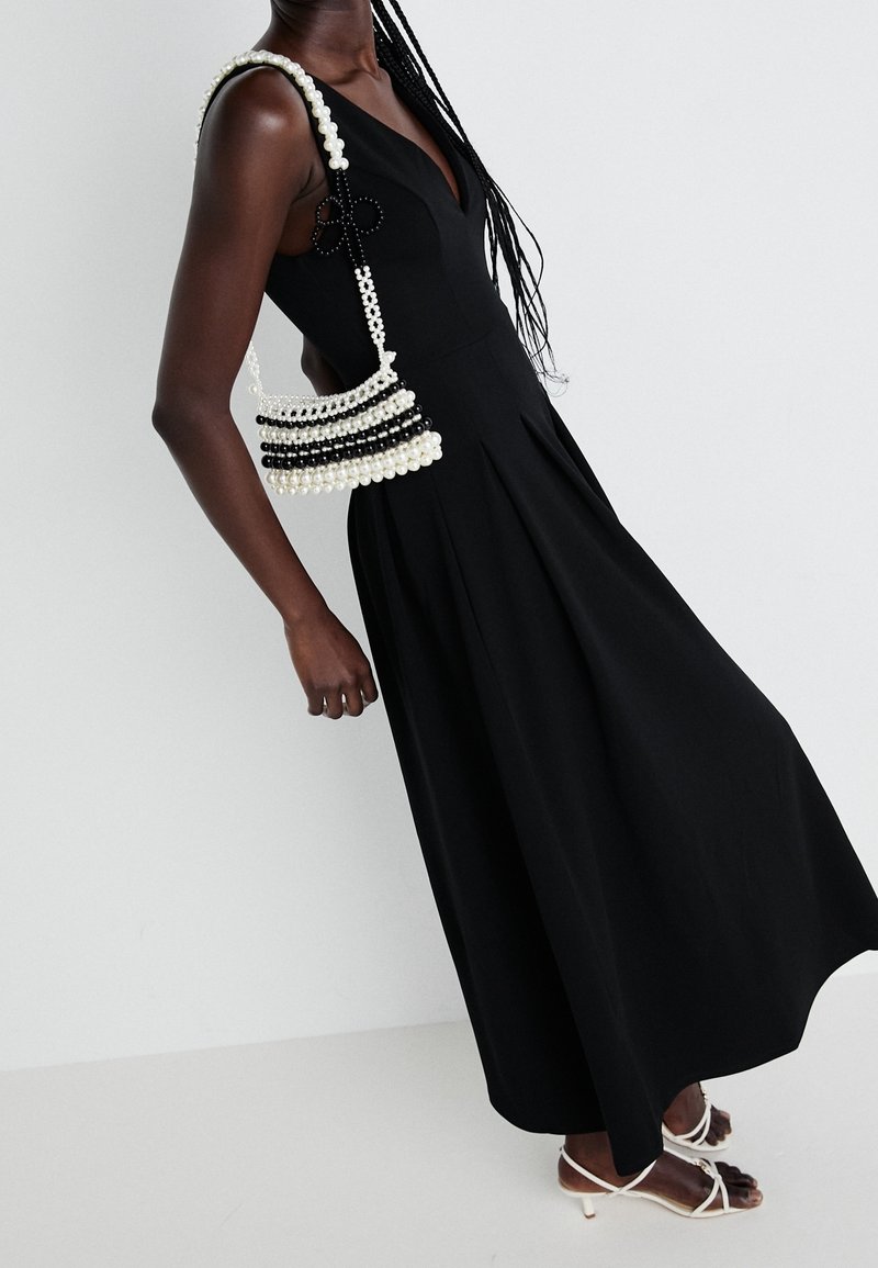 VILA Cocktailklänning - black