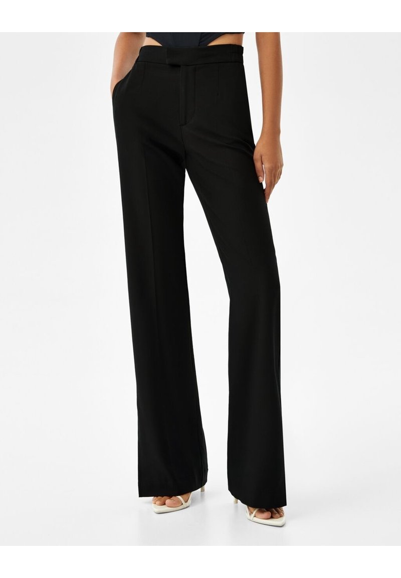 Bershka Tygbyxor - black