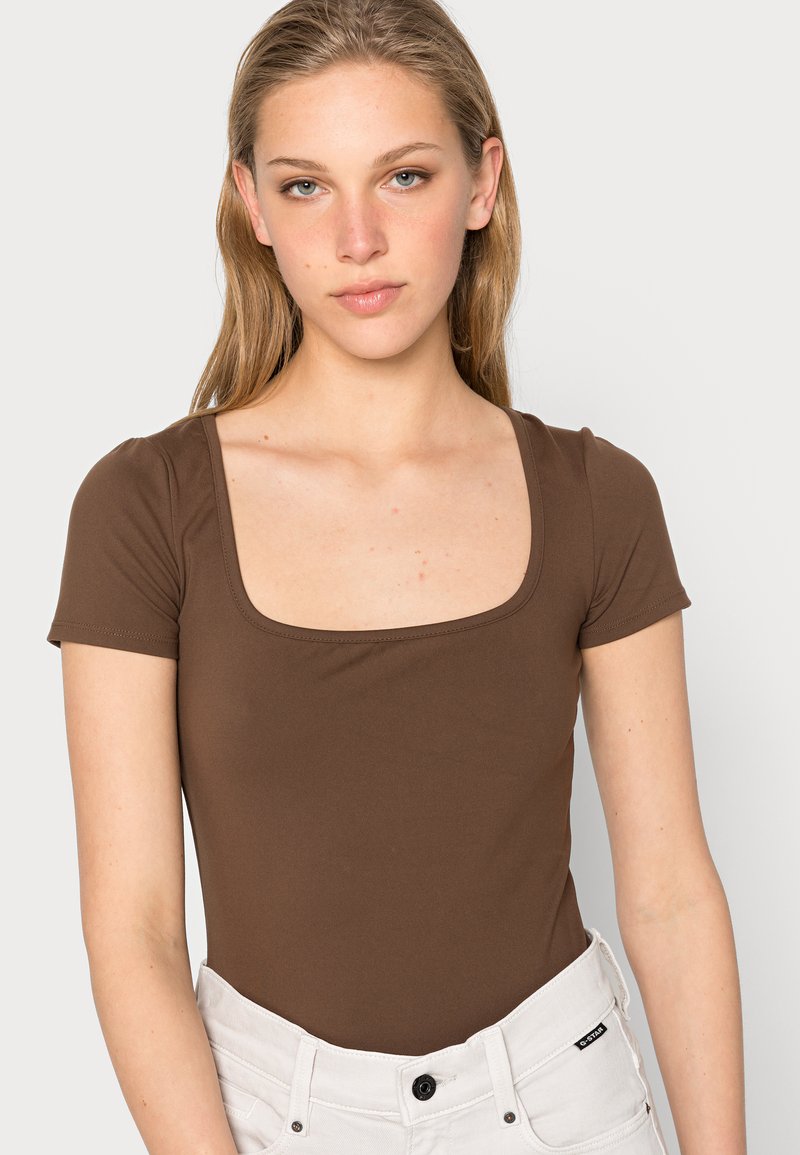Damen T-Shirts | Cotton On WIDE SCOOP SHORT SLEEVE TEE T-Shirt basic brown/braun - EA02415 Damen T-Shirts | Cotton On WIDE SCOOP SHORT SLEEVE TEE T-Shirt basic brown/braun - EA02415