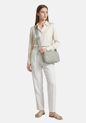 Gian Marco Venturi, GIAN MARCO VENTURI CROSSBODY BAG - Schoudertas - green