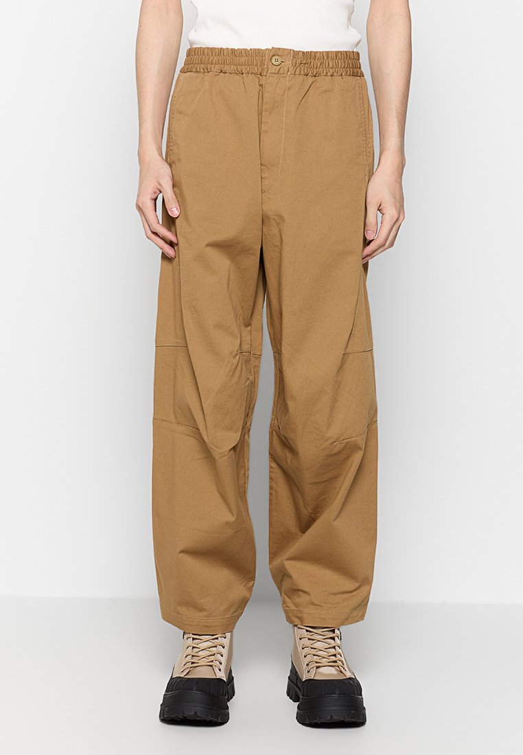 Diesel Relaxed fit jeans beige Diesel Relaxed fit jeans beige