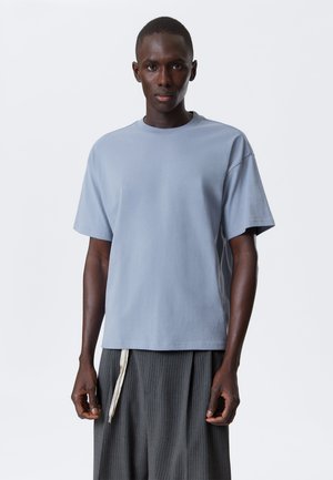 GREAT BOXY - Pamata T-krekls - blue dusty light