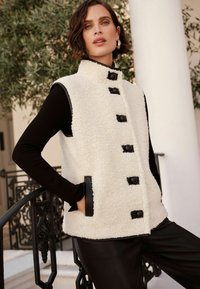Love & Roses REGULAR FIT - Strukirani kaput - cream