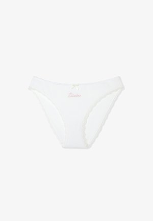 Culotte en coton blanc avec des bordures en dentelle, ornée d'un nœud et du mot "Divines" brodé en rose clair au centre devant.