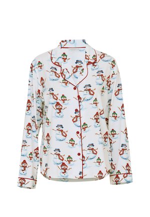 Wit pyjamahemd met lange mouwen en een sneeuwmanpatroon, afgewerkt met rode biezen en knopen, gemaakt van zachte stof.