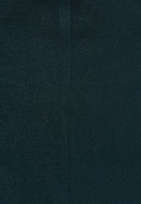 TUSSAH Denní šaty - emerald