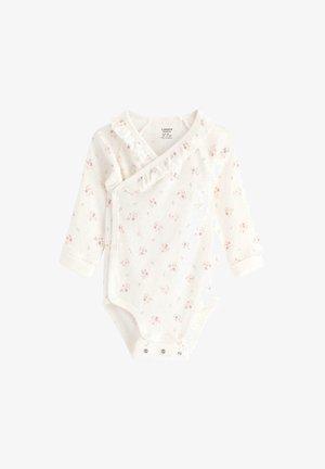 Hvid bomulds baby bodysuit med lyserøde blomster mønstre, lange ærmer, flæse ved halsudskæringen og trykknapper i bunden.