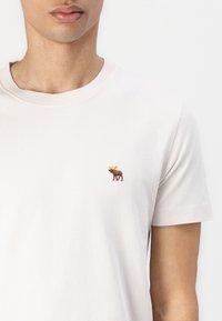 Abercrombie & Fitch 3-Pack Polished Signature Icon Tees - T-shirts - casual black/mood indigo/white sand