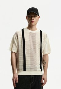 Bershka - TEXTURED STRIPED  - Print T-shirt - multi coloured Thumbnail Image 1