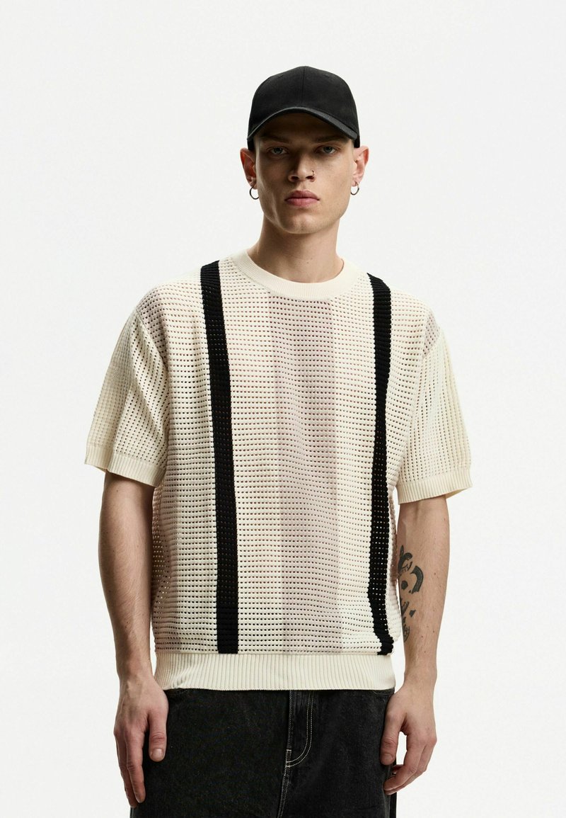 Bershka - TEXTURED STRIPED  - Print T-shirt - multi coloured, Enlarge