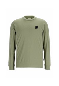 Camicia a maniche lunghe in cotone verde oliva, con scollatura rotonda e un patch logo nero sul petto; texture liscia con vestibilità comoda.
