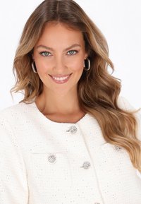 faina Sacou - offwhite