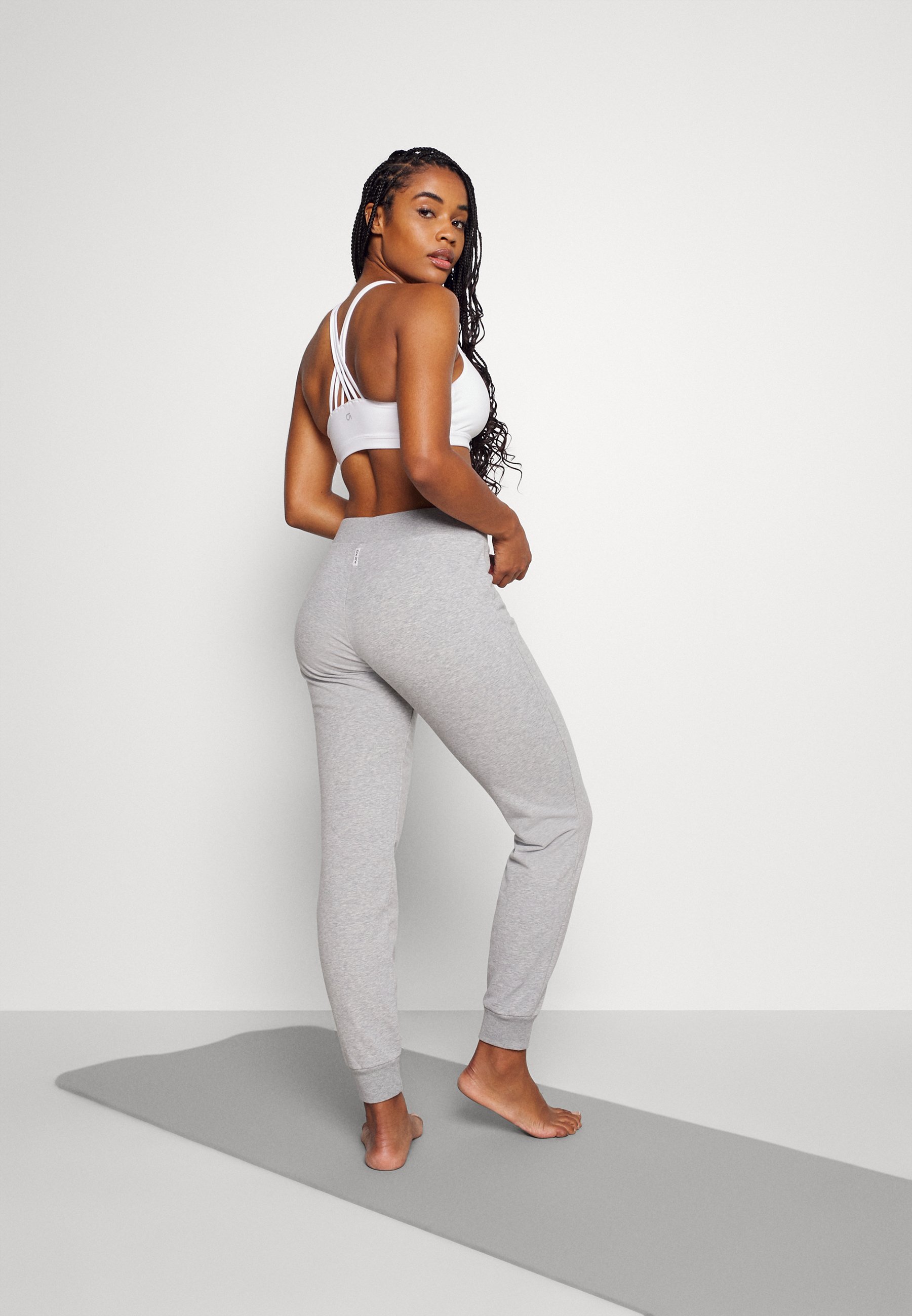 Damen JOGGER PANTS - Jogginghose Damen JOGGER PANTS - Jogginghose