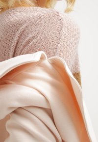 United Colors of Benetton Stickad tröja - beige