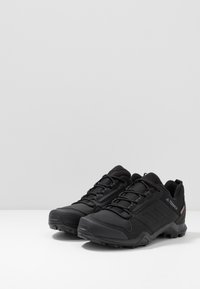adidas Performance Chaussures de marche - black