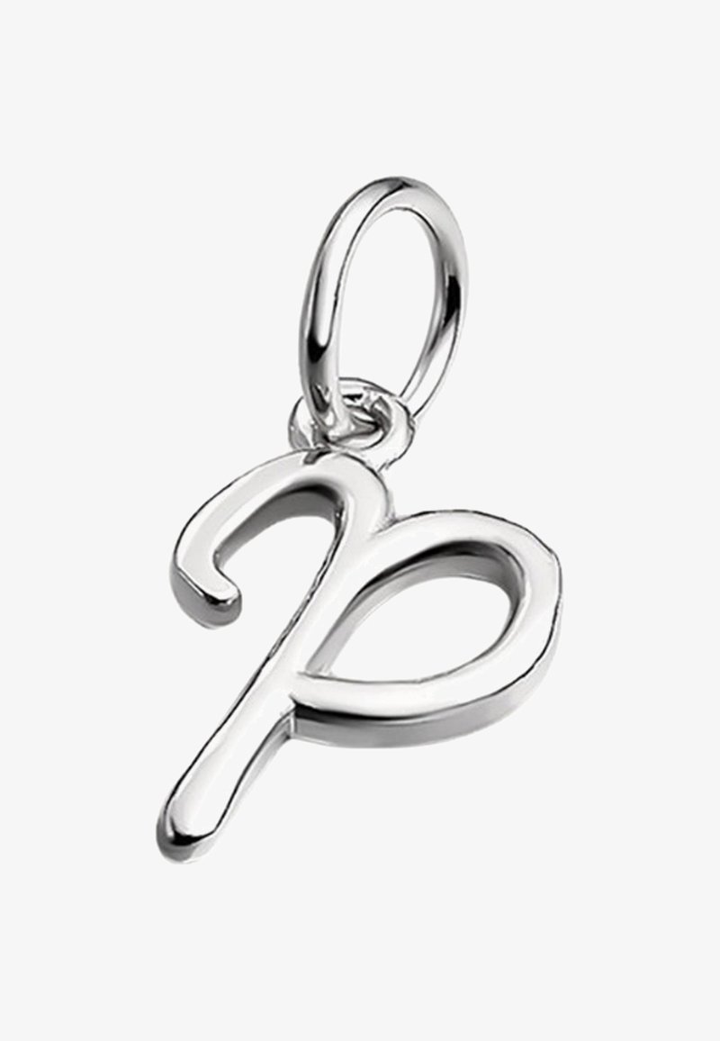 Colgante de plata con forma de la letra "P", que presenta curvas suaves, una superficie pulida y un pequeño lazo adjunto para colgar o sujetar.