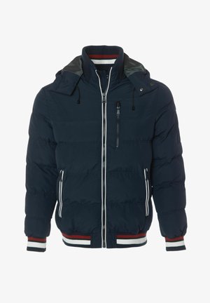 Chaqueta acolchada navy con capucha, cierre de cremallera, bolsillos frontales y en el pecho, acentos a rayas en los puños y el dobladillo, textura acolchada en todo.