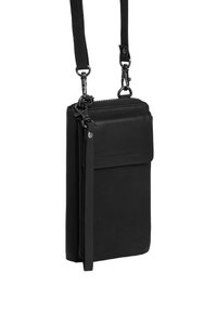 Borsa a tracolla in pelle nera con chiusura zip, tracolla regolabile, tasca frontale piatta e logo impresso in modo discreto sulla parte anteriore.