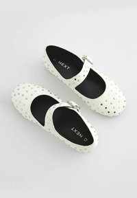 Next STUDDED MARY JANE - REGULAR FIT - Babies - white
