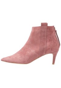 L37 Botines bajos - light pink