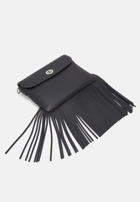 COACH GLOVETANNED FRINGE BAG - Sac bandoulière - black