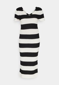 Strickkleid mit V-Ausschnitt, kurzen Ärmeln und schwarz-weißen horizontalen Streifen; figurbetont, strukturiertes Material, knielang.
