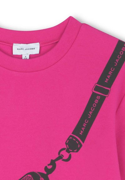 Marc Jacobs SHORT SLEEVES TEE - Potiskana majica - apricot