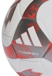 adidas Performance TIRO LEAGUE SALA - Fußball - weissrotgelb